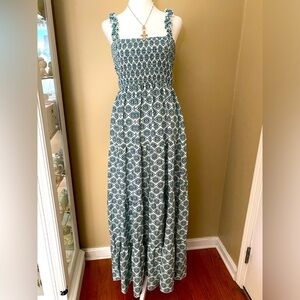 NWOT Tiered Maxi Dress